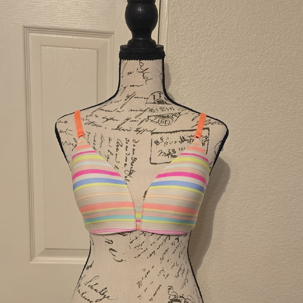 Victoria's Secret No-Wire Wireless Bra, Multicolor Striped, 34D, NWOT